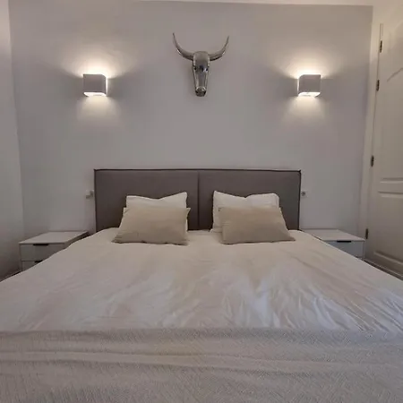Santa Maria Village Elviria * Μαρμπέλλα