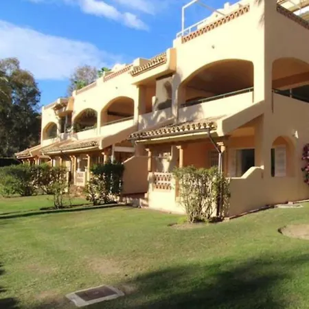 아파트 Santa Maria Village Elviria *
