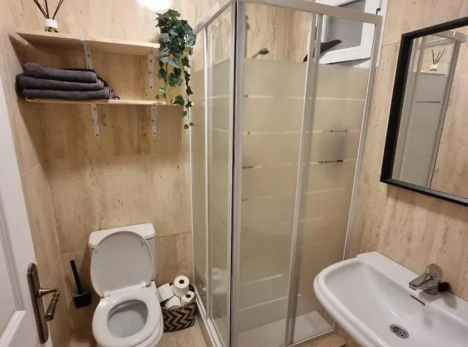 Santa Maria Village Elviria アパート マルベーリャ