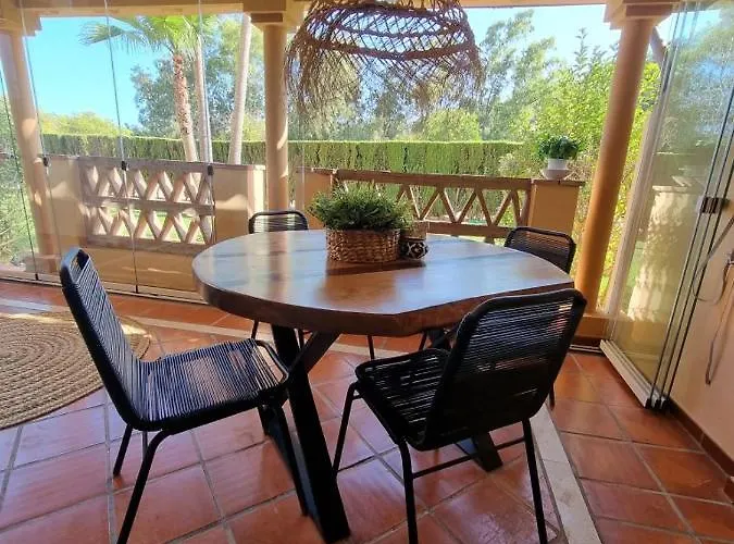 Santa Maria Village Elviria *