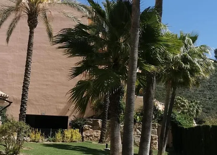 Santa Maria Village Elviria マルベーリャ